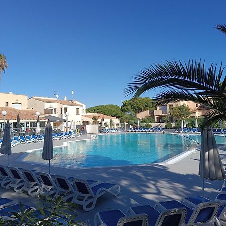Studio Renove Dans Residence De Vacances Avec Grande Piscine Chauffee, Parking Et Terrasse Agde Extérieur photo